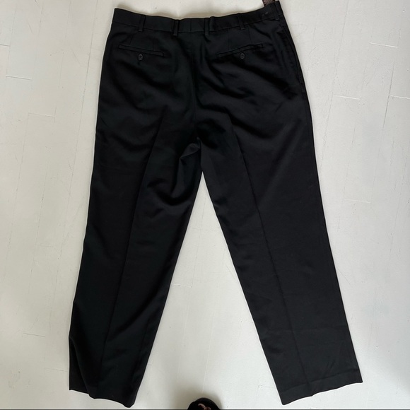 Mens oversized black trousers - Picture 4 of 5